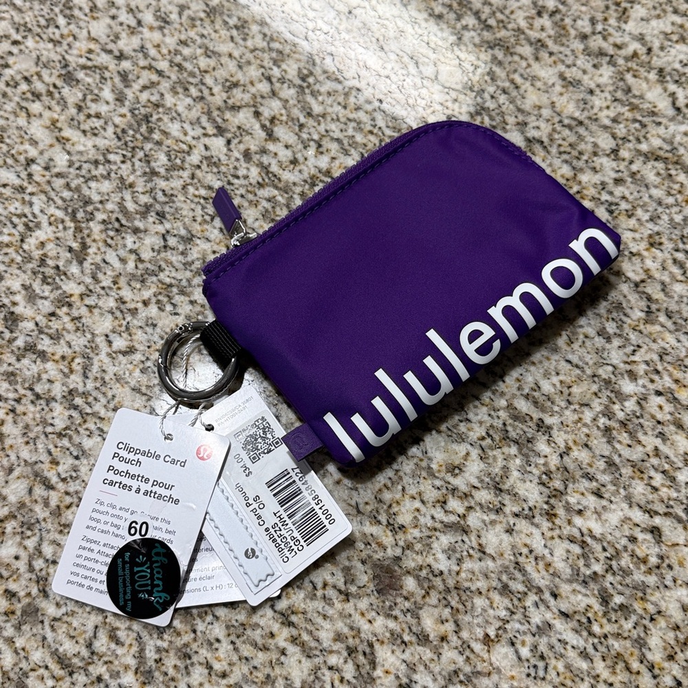 Clippable Card Pouch - Picture 2 of 5